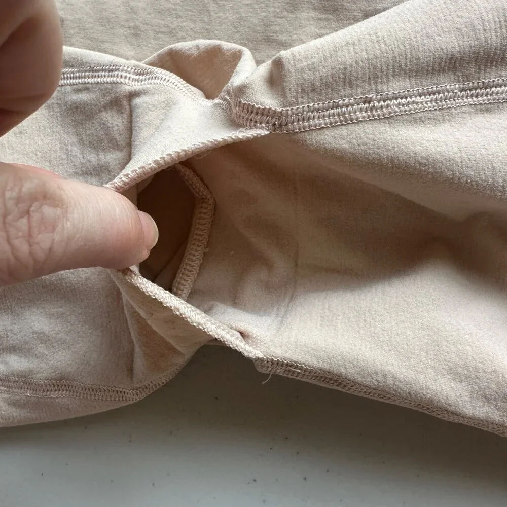 Spanx Seamless Higher Power Shorts in Beige Size M